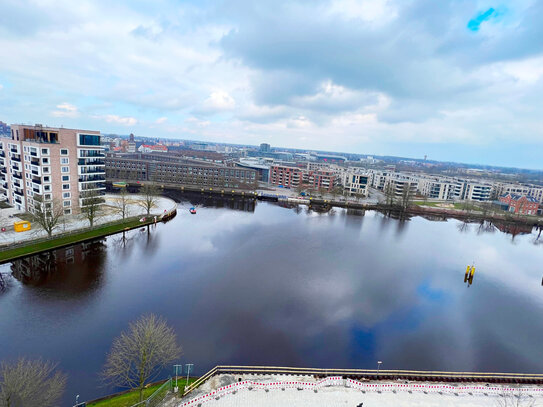 Exklusive Wohnung im 9. Stock mit atemberaubendem Ausblick im Turm der "Havekant"! Frei zum 01.03.25