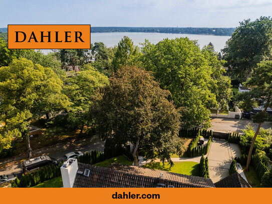 Large family villa with lake view in top location - Berlin Wannsee