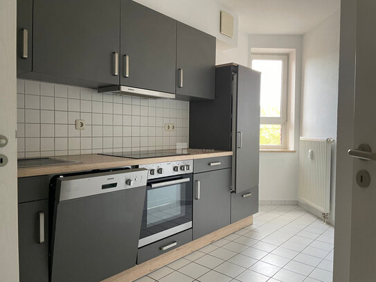 Neue Küche Neuer Fußboden 3 Zimmer 1.Obergeschoss Balkon Mühlentwiete