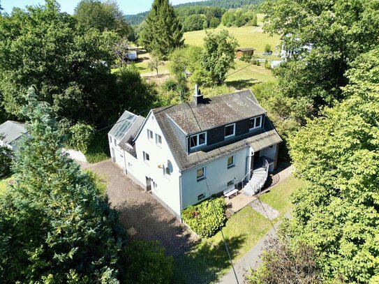 Grüne Oase - Idyllisches Einfamilienhaus mit großem Grünstück in ruhiger Lage