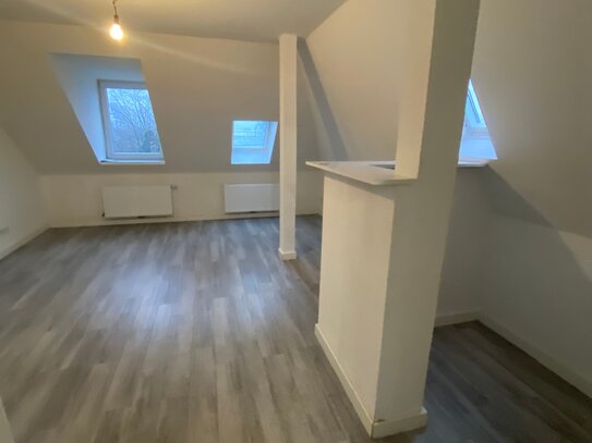 Perfekt für Single´s, Paare und Studenten: Top 2-Zimmer-Apartment in Vinnhorst