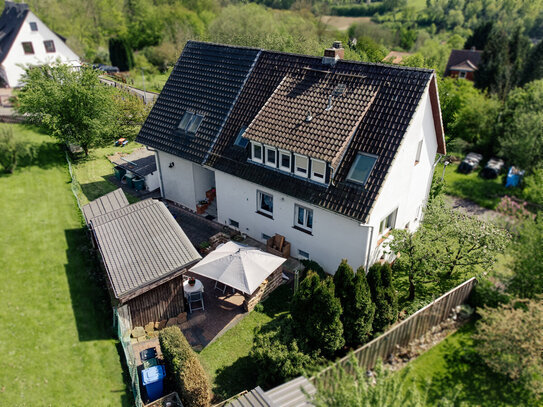 Juwel will geschliffen werden! Idyllisches Wohnen im Grünen-Ihr Traum vom Zweifamilienhaus in Speele