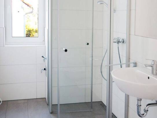 OWNR: Einziehen und Wohlfühlen - Renoviert und mit Küche! WE 06 Traumhafte Neubauwohnung