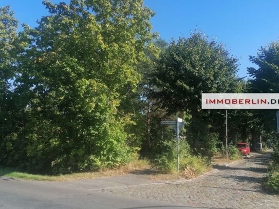 IMMOBERLIN.DE - Hervorragendes Baugrundstück bei der Havel + nahe Kladower Ortskern