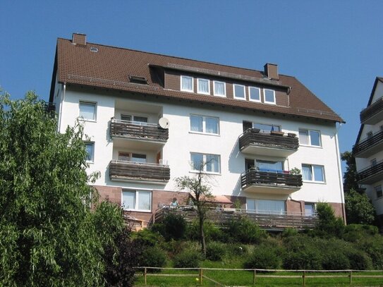 4-Zimmer-Wohnung mit Balkon