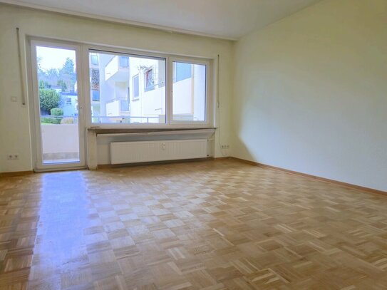 KAPITALANLAGE ODER EIGENNUTZ! 3 Zimmer Wohnung mit Balkon und 2 Parkplätzen *Bezugsfrei*