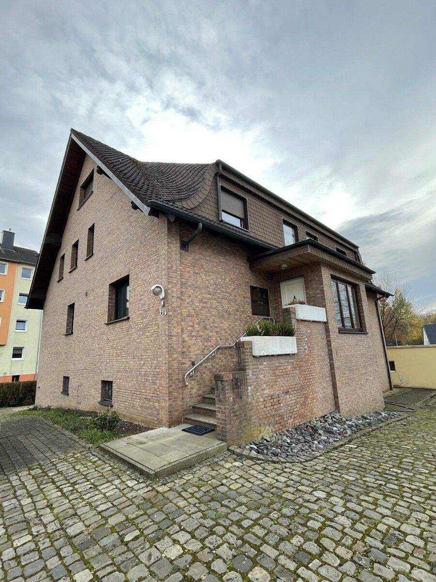 INVESTMENTCHANCE mit Vorkaufsrecht! Modernes Mehrfamilienhaus mit Eigennutzer-Qualität!