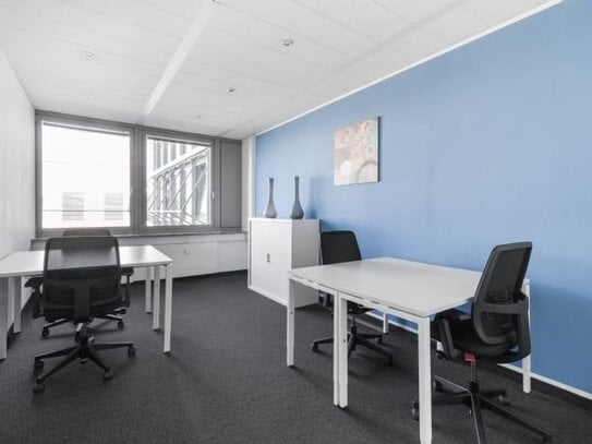 Privater Büroraum für 2 Personen in Regus City