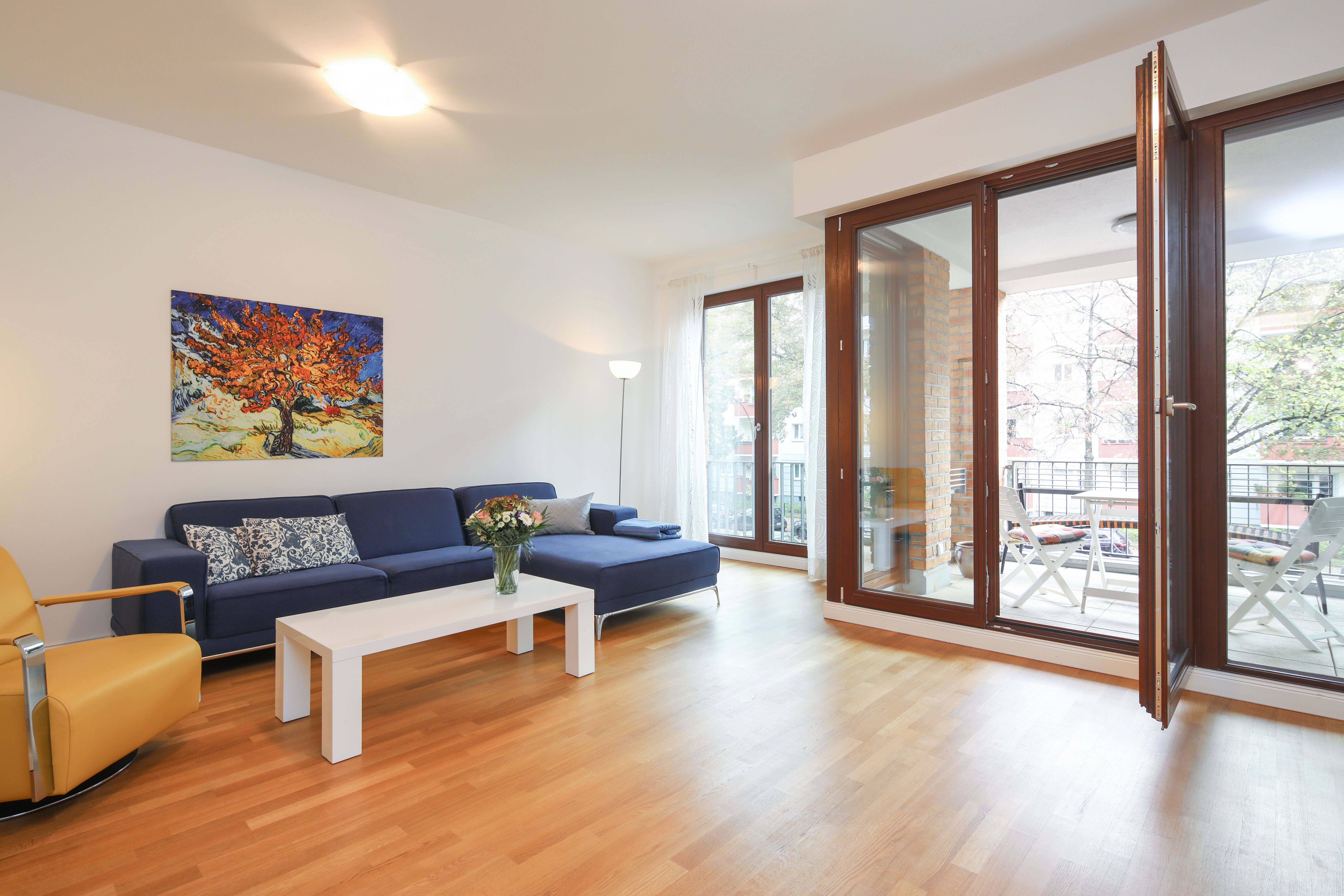 Moderne und lichtdurchflutete 3 Zimmerwohnung in bester Lage von Berlin Charlottenburg neben dem Kurfürsten- Damm - Photo 1