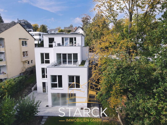 Modern und Barrierefrei: Terrassenwohnung mit eigenem Eingang in grüner Stadtlage