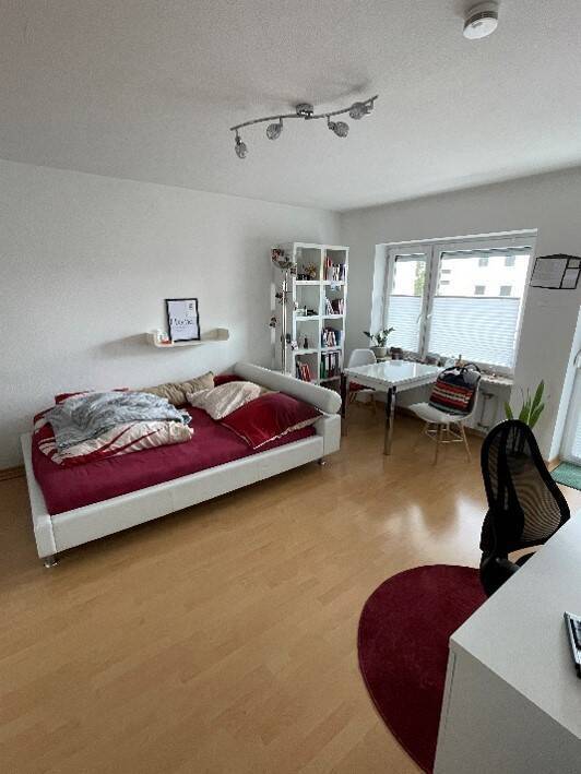                                                               helle 1-Zimmerwohnung in Zerzabelshof                                                       in Zerzabelshof (Nürnberg)