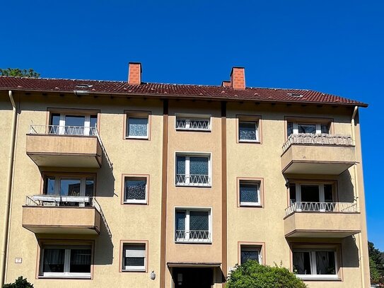 Zentrale 2,5 Raum Wohnung mit Balkon in Wanne-Mitte