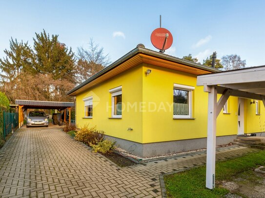 Gemütlicher Bungalow auf Erbbaugrundstück mit Garten, Pool und Wintergarten in Neuenhagen