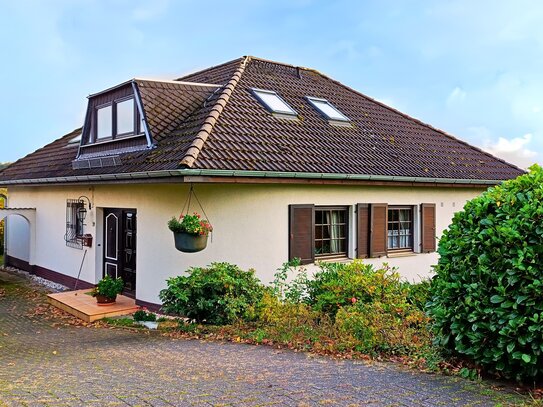 Repräsentativer Bungalow in begehrter Lage von Zierenberg