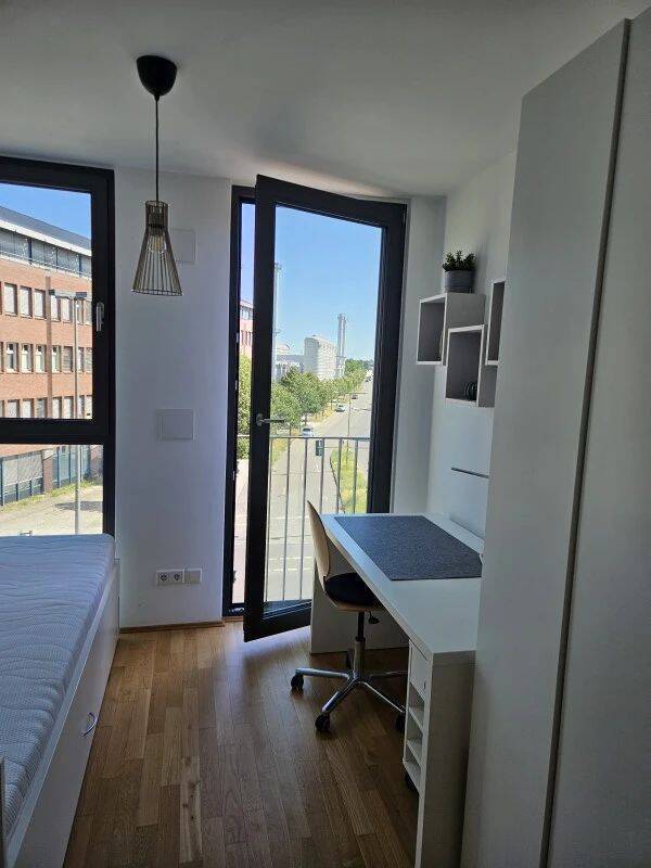Modernes möbliertes Studio Apartment im beliebten Berlin Adlershof - Photo 1