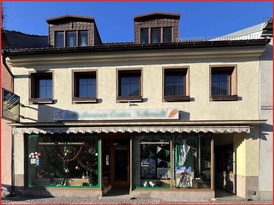 MFH mit Gewerbe in zentrale Lage