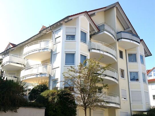 1 Zi.-Apartment mit Balkon und TG-Stellplatz in der Nähe des Ellwanger Schulzentrums