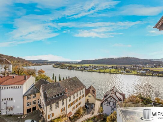 -360 Grad Tour- Rheinblick! Eigentumswohnung mit Balkon und Tiefgaragenstellplatz, TOP Lage in Waldshut