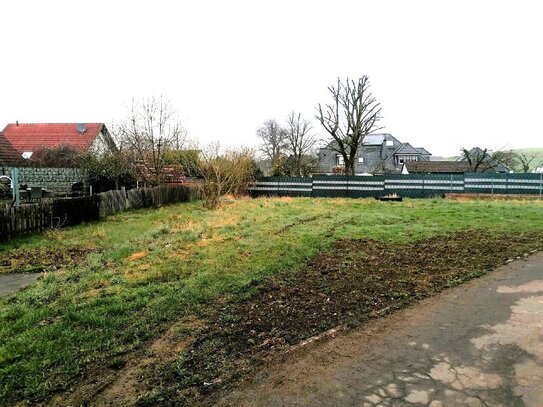 **Grundstück für Ihr Traumhaus: Zentrale Lage und vielen Möglichkeiten**