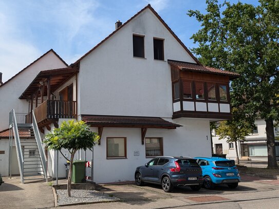 Haus in Haus (Maisonette), nahe S 6,11 Min. Stuttgart-Zentrum, für Familie oder WG, 5 1/2 Zimmer und gemütlicher Erker,…