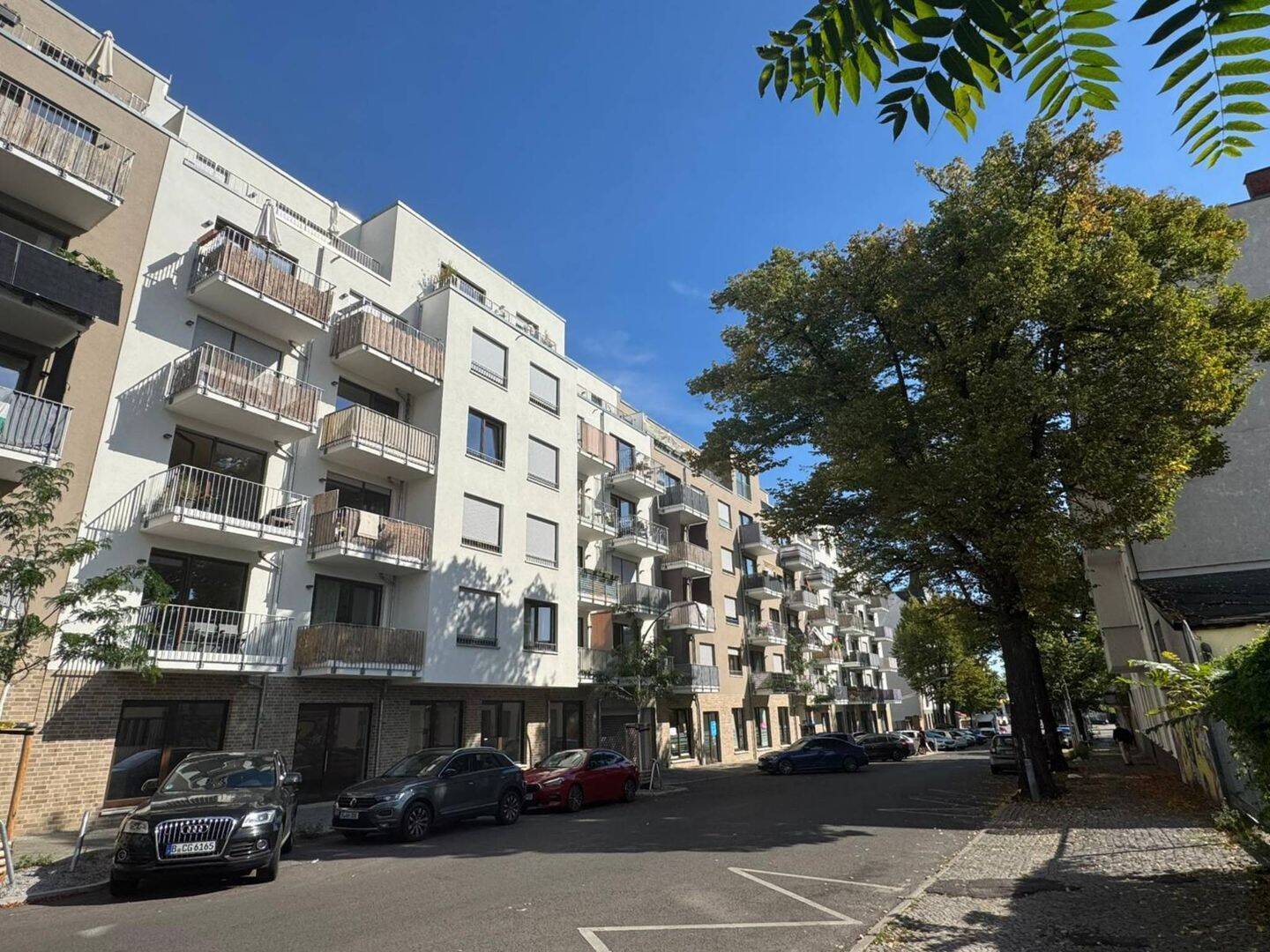 Zum Träumen: Schicke 3-Zimmer-Wohnung mit 2 Balkons und offenem Küchenbereich im Quartier 'RIEKE' - Photo 1