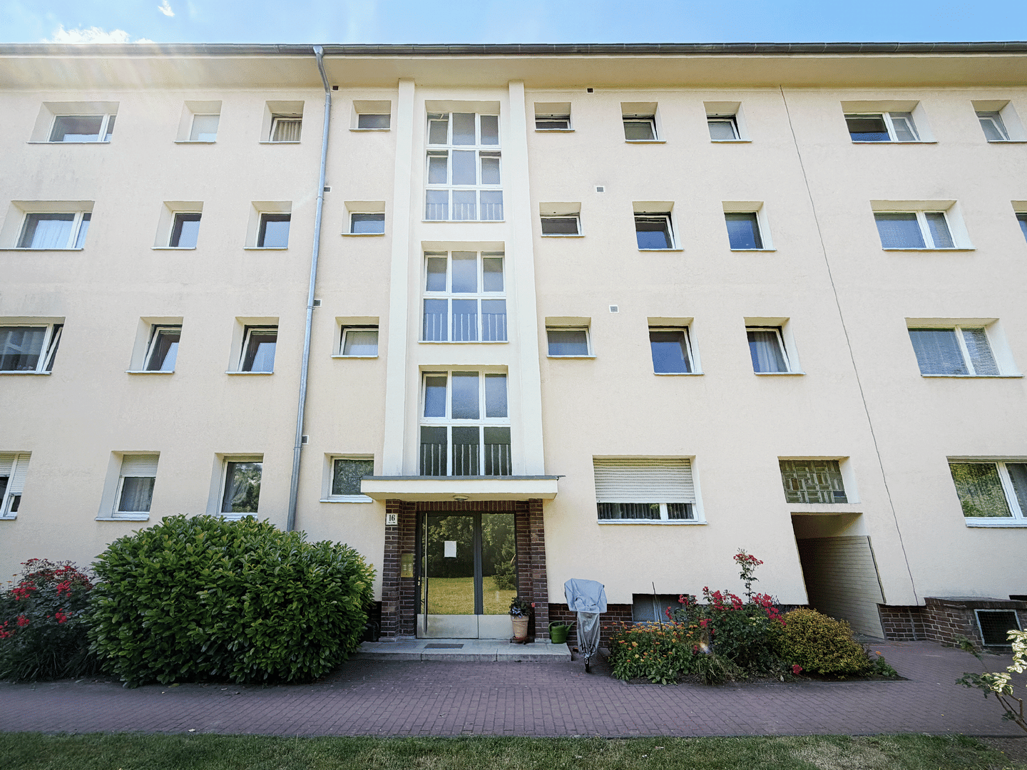 Stilvoll wohnen - Möblierte 2-Zimmer-Wohnung in Buckow - Photo 1