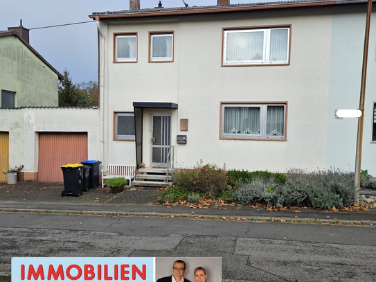 Doppelhaushälfte ruhig gelegen in einer Sackgasse, Garten, Garage, Keller in Schiffweiler