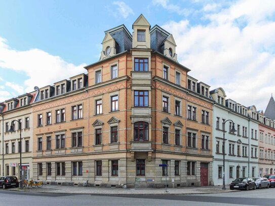 Vermietete Altbauwohnung im Denkmalschutz mit Blick auf den Leisniger Platz