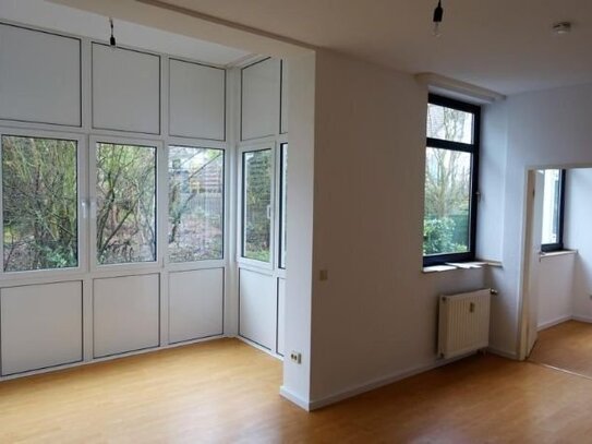 Witten-Bommern: Senioren-Wohnung, 40m², Wintergarten, barrierefrei