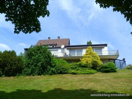 Haushälfte mit traumhaftem Seeblick auf 130 qm, 6 Zim., Garten, Balkon, Garage in Möhnesee-Körbecke