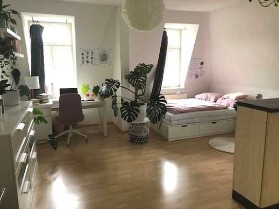 Tolle 1-Zimmer-Eigentumswohnung in schöner Lage von Löbtau!