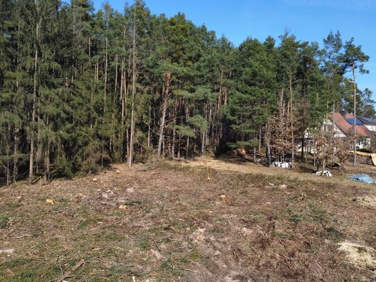 Großzügiges Baugrundstück in unmittelbarer Nähe zum Brombachsee