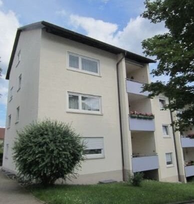 3-Zimmer-Wohnung in Albstadt mit Balkon, EBK, Garten uvm. (Provisionsfrei)