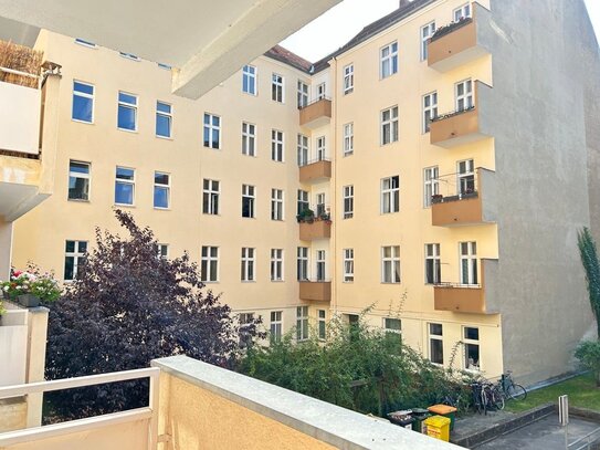 Seltene Gelegenheit: Unsanierte 2-Zimmer-Wohnung mit Süd-Balkon und attraktiver Raumaufteilung