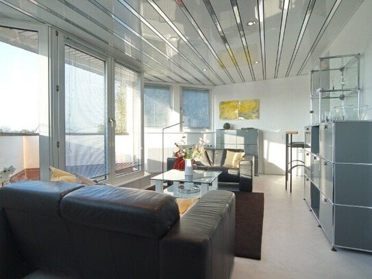 High quality, stylishly furnished city apartment with balcony, overlooking the rooftops of Bochum