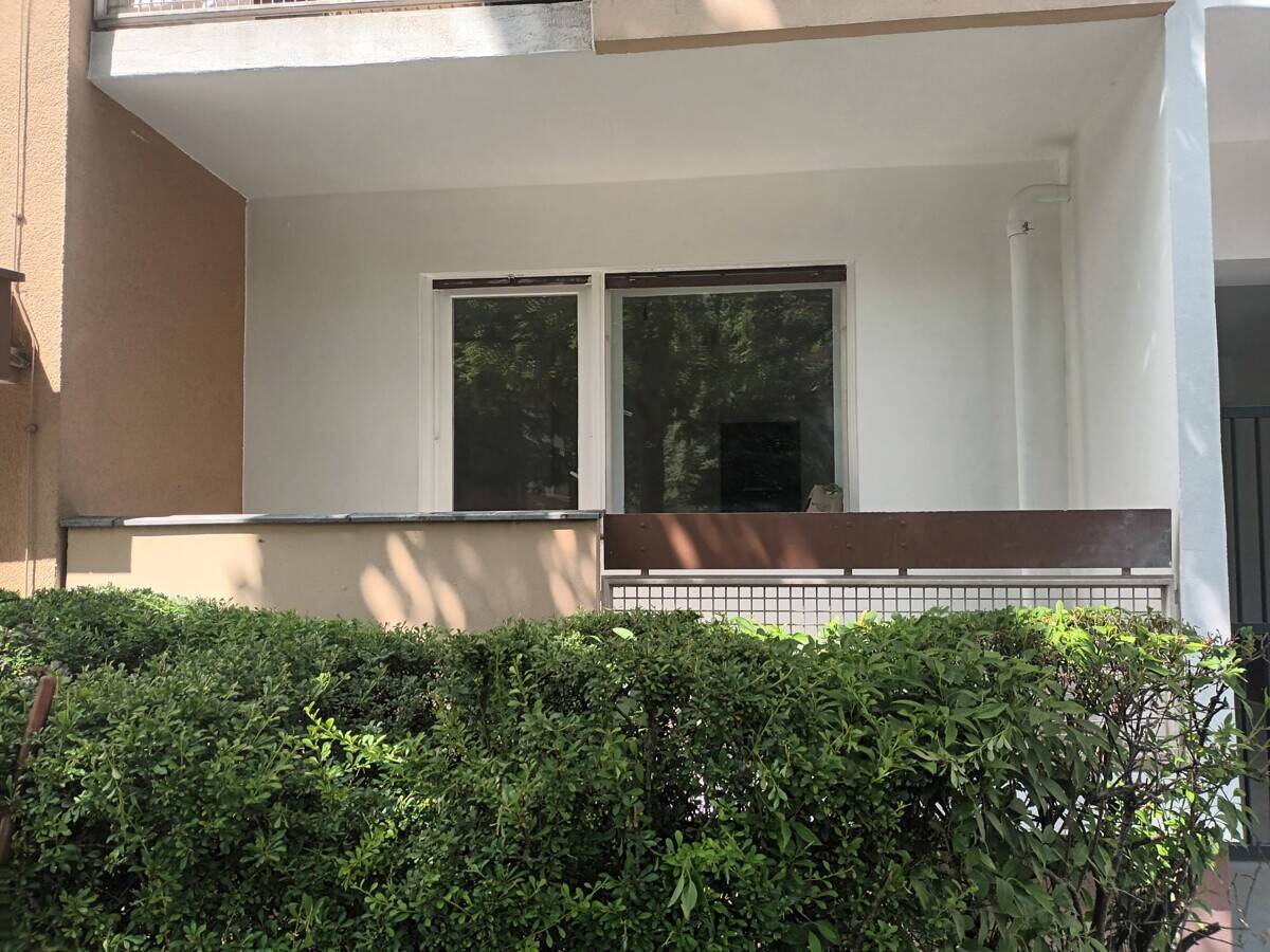 Charlottenburg: ERSTBEZUG: Direkt am Hohenzollerndamm - 38 m² per SOFORT zu VERMIETEN - Photo 1