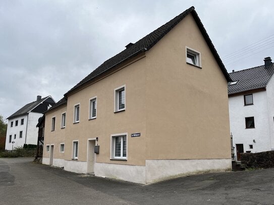 Modernisiertes Einfamilienhaus in Mürlenbach