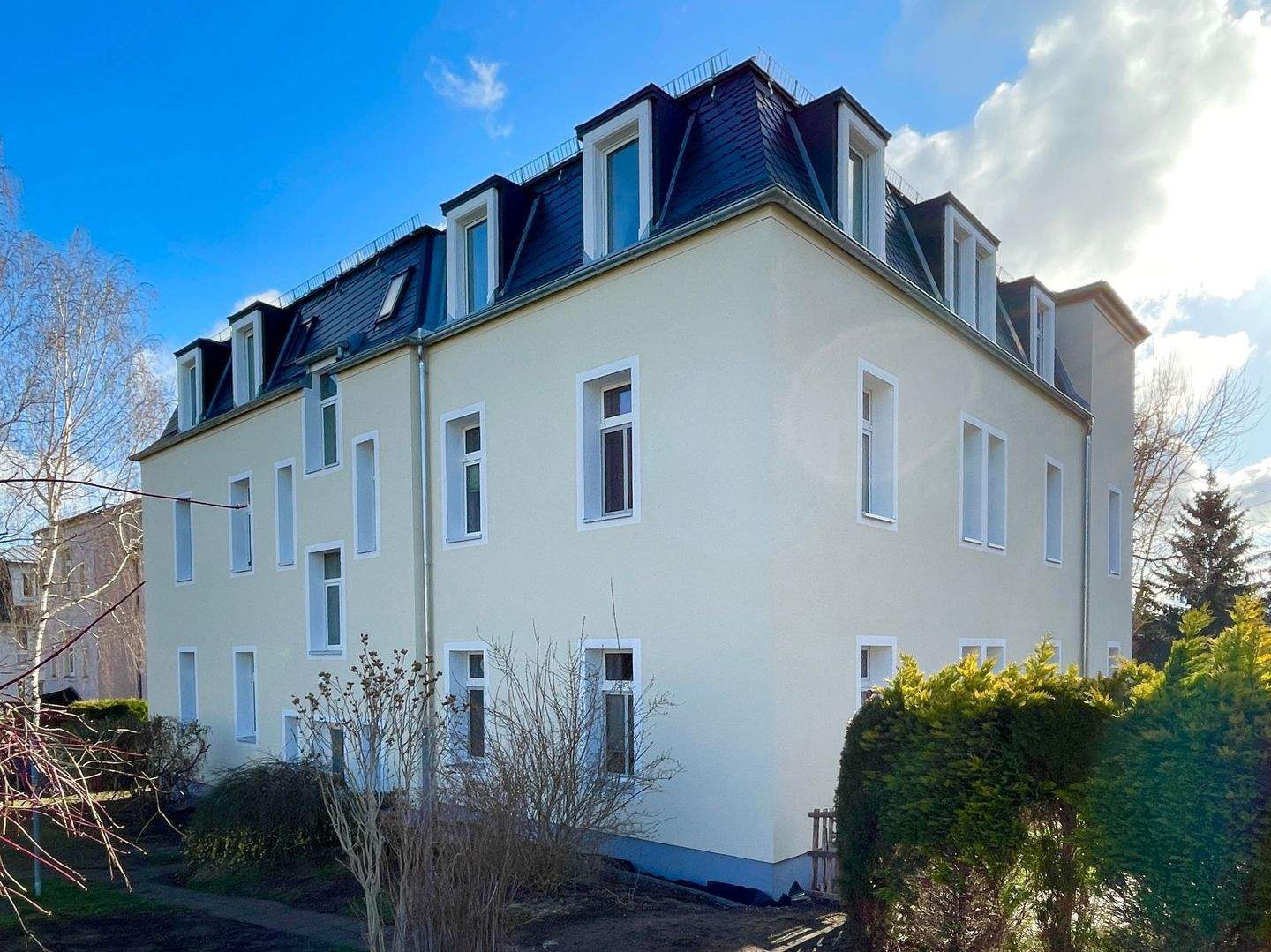 **Wohn(t)raum in ruhiger Stadtrandlage**