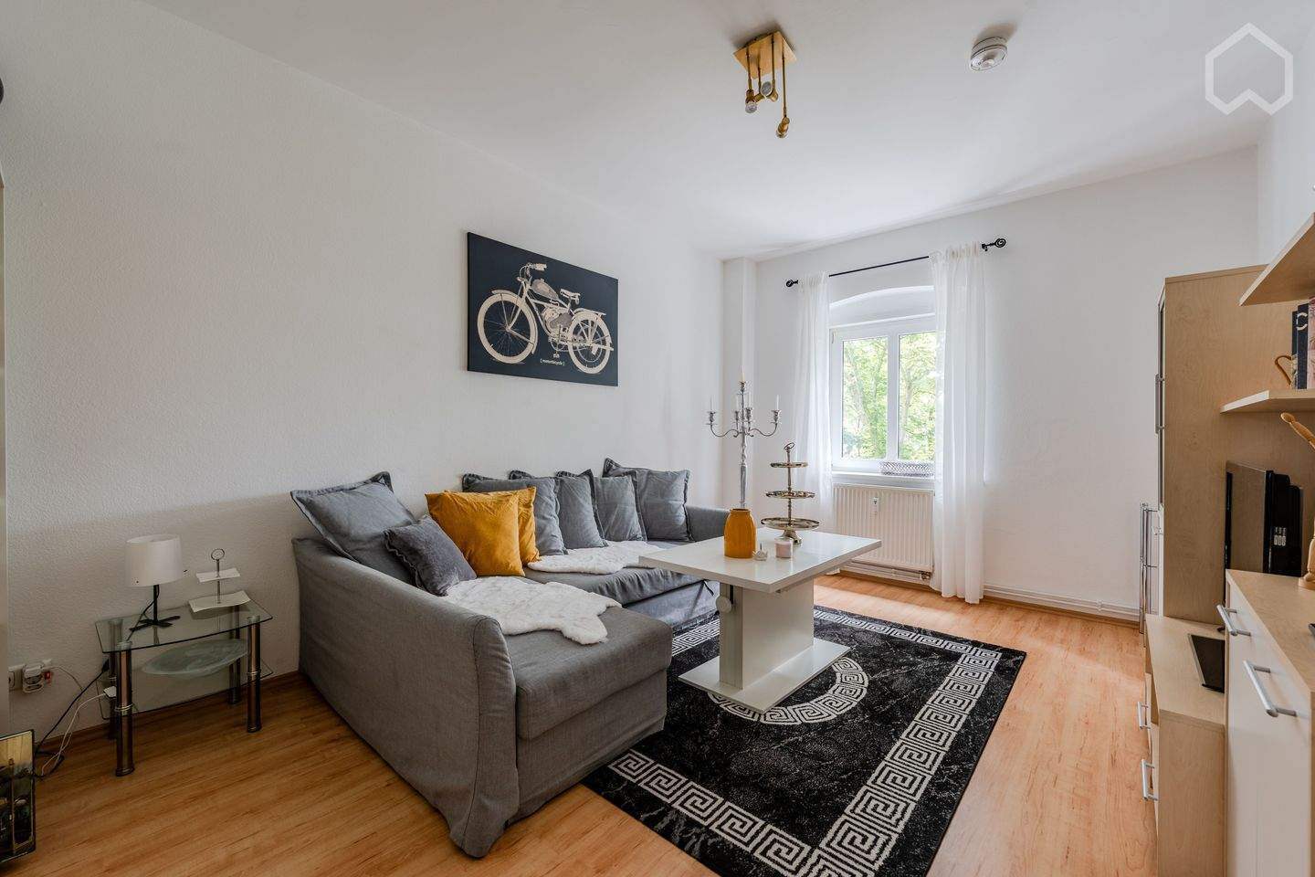 Stilvolles und gemütliches Studio Apartment - Photo 1