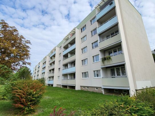 - SOFORT VERFÜGBAR - Gepflegte 3-RW mit Balkon - ideal für WG oder Familie