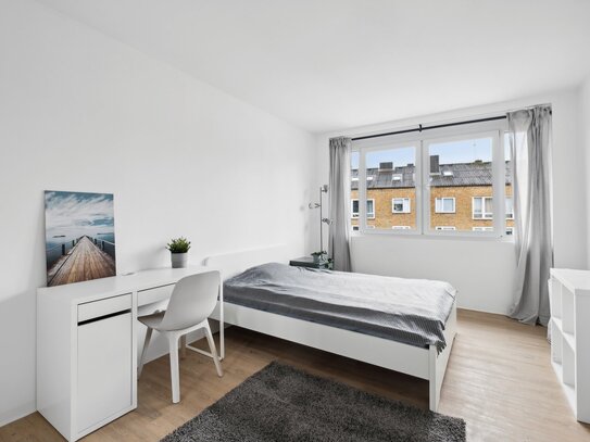 Co-Living: Cozy room in a fully furnished apartment near city center