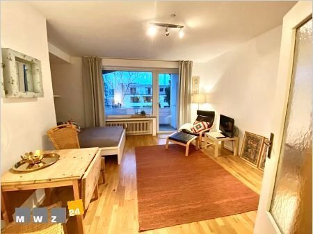 Pempelfort/Hofgarten: Kompaktes Business-Apartment in top City-Wohnlage: Ruhige Wohnstraße in