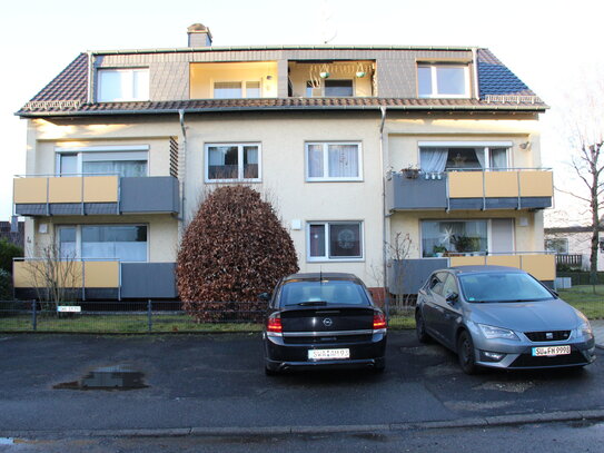 Attraktive 3 ZKB Wohnung mit Balkon und Stellplatz in Taunusstein.