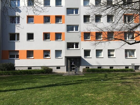 Freundliche Balkonwohnung mit genug Platz zum Wohlfühlen!