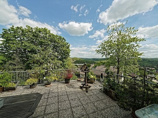 Perfekte Lage! Helles Einfamilienhaus mit Südgarten und Weitblick!