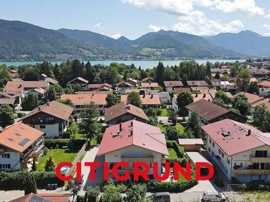 Exklusives Wohnen am Tegernsee - Stilvolle Dachgeschosswohnung mit Sauna, Kamin & Sonnenbalkon