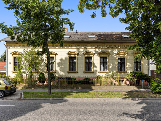 Einzigartiges Gutshaus von 1871 im Stadtzentrum von Nauen mit vielen Möglichkeiten