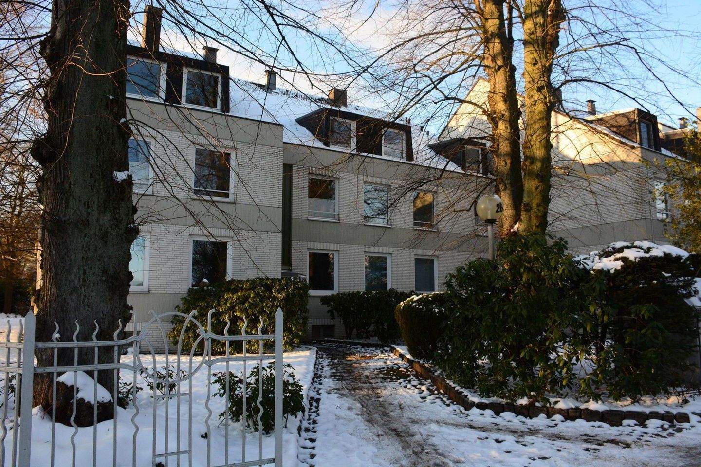 Charmante 1-Zi-Wohnung am Botanischen Garten in Klein Flottbek v. privat