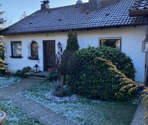 Bungalow im Traumgrundstück