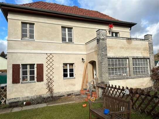 Handwerkerhaus auf schönen Grundstück in Neue Mühle